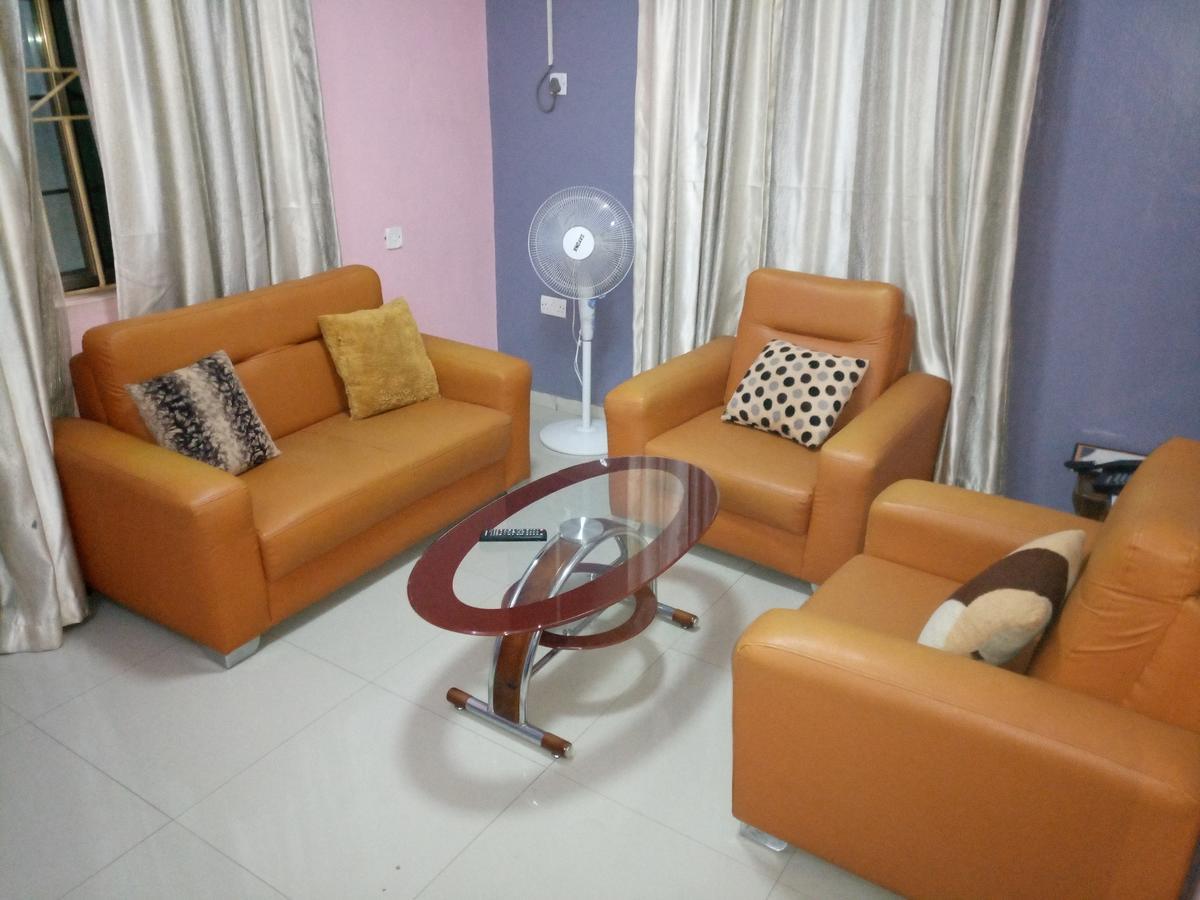 Glorious Hotel & Suites Ikotun 外观 照片