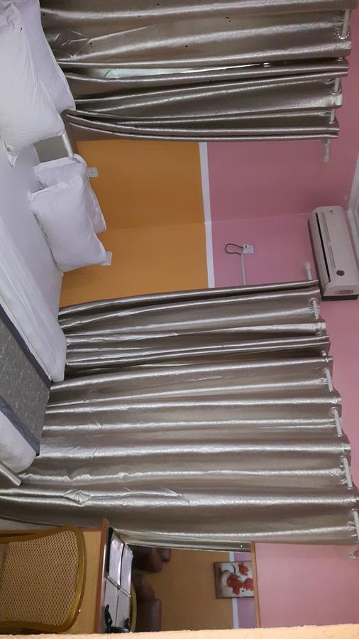 Glorious Hotel & Suites Ikotun 外观 照片